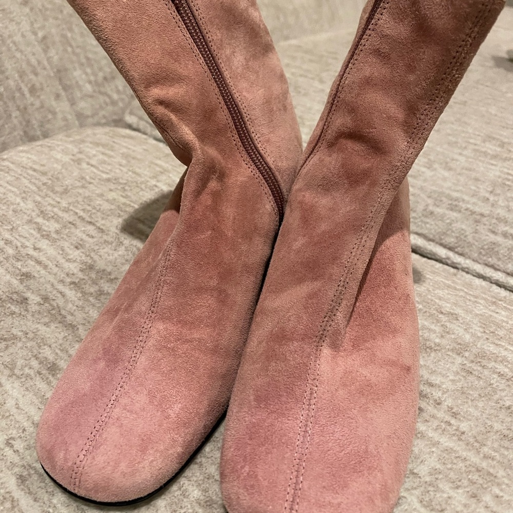 Suede Pink Boots